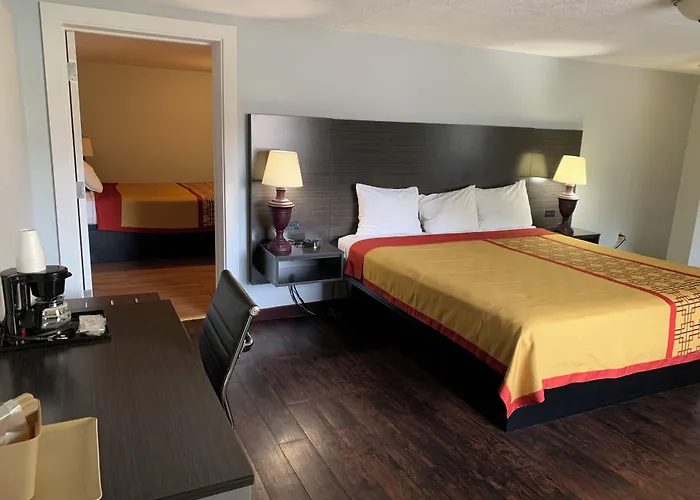 Pigeon Forge Parkway Inn